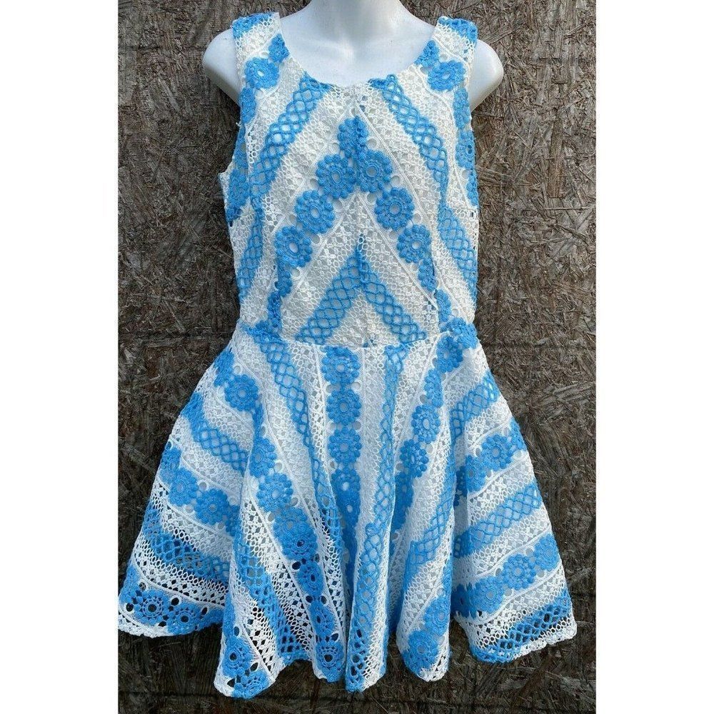 Fiveloaves Twofish crochet overlay boho lined dress medium cottagecore womans